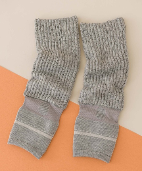 KATHARINE ROSS（キャサリンロス）の「【KATHARINE ROSS】靴下サプリ まるでこたつレッグウォーマー/ルームソックス WEB限定（レッグウォーマー・レディース・ブラック/グレー/ボルドー/パープル/ピンク/ブラウン・MEDIUM）」の3枚目の写真