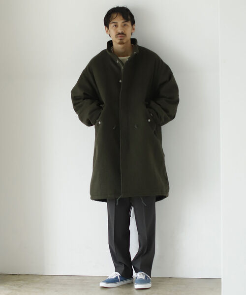 BEAMS（ビームス）の「BEAMS / 2プリーツ テーパード スラックス（スラックス・メンズ・チャコールグレー/ブラック/ブラウン・SMALL/MEDIUM/LARGE/X-LARGE）」の7枚目の写真