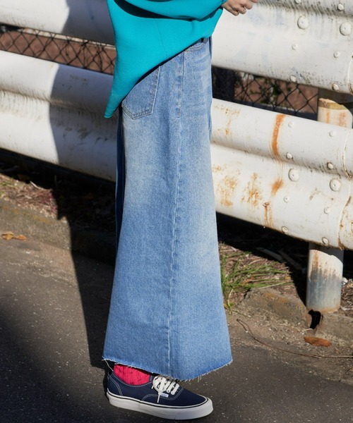 Auntie Rosa Holiday（アンティローザホリデー）の「フロントスリットデニムスカート（デニムスカート・レディース・ブルー・MEDIUM/SMALL）」の3枚目の写真