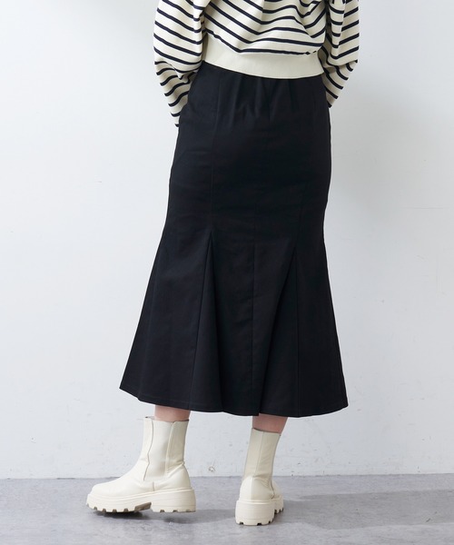 OLIVE des OLIVE（オリーブデオリーブ）の「【WEB限定サイズ有M/L】マーメイドロングスカート（スカート・レディース・ブラック/ネイビー/アイボリー/グレイッシュベージュ・MEDIUM/LARGE）」の17枚目の写真