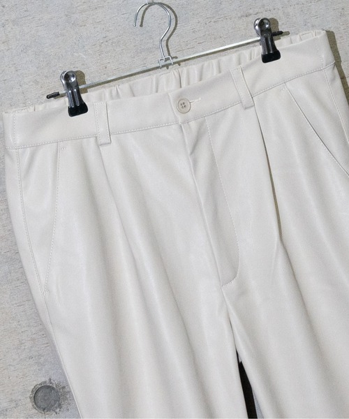 JOHN'S CLOSET（ジョンズクローゼット）の「【13】PU カーコートフレアパンツ（その他パンツ・メンズ・ブラック/オフホワイト・MEDIUM/LARGE）」の3枚目の写真