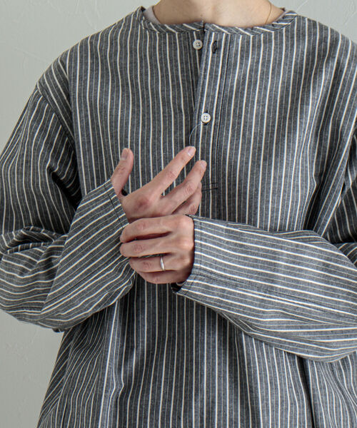 GLOSTER（グロスター）の「【GLOSTER/グロスター】ミリタリースリーピングシャツ（シャツ/ブラウス・メンズ・ホワイト/ホワイト系その他/ブラック系その他/オリーブ/ネイビー・MEDIUM/LARGE）」の22枚目の写真