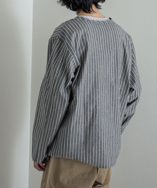 GLOSTER（グロスター）の「【GLOSTER/グロスター】ミリタリースリーピングシャツ（シャツ/ブラウス・メンズ・ホワイト/ホワイト系その他/ブラック系その他/オリーブ/ネイビー・MEDIUM/LARGE）」の14枚目の写真