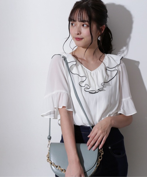 PROPORTION BODY DRESSING（プロポーションボディドレッシング）の「デコルテラッフルブラウス / 1212110303（シャツ/ブラウス・レディース・イエロー/ホワイト系その他/ダークグレー・SMALL/MEDIUM）」の6枚目の写真