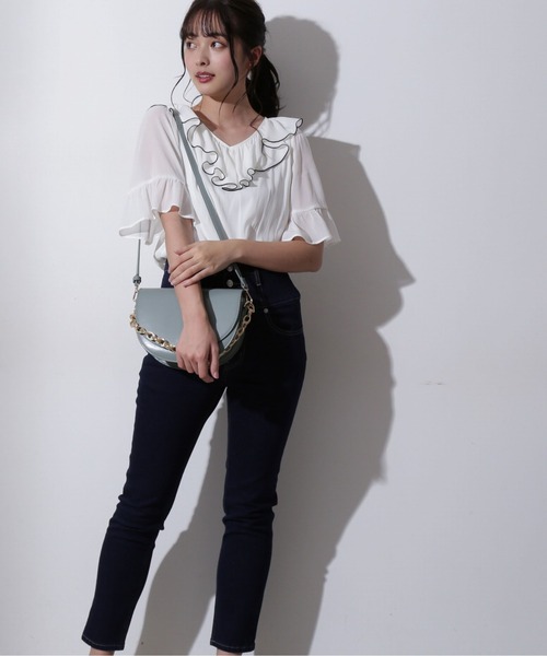 PROPORTION BODY DRESSING（プロポーションボディドレッシング）の「デコルテラッフルブラウス / 1212110303（シャツ/ブラウス・レディース・イエロー/ホワイト系その他/ダークグレー・SMALL/MEDIUM）」の8枚目の写真