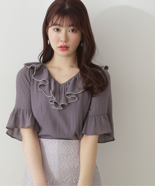 PROPORTION BODY DRESSING（プロポーションボディドレッシング）の「デコルテラッフルブラウス / 1212110303（シャツ/ブラウス・レディース・イエロー/ホワイト系その他/ダークグレー・SMALL/MEDIUM）」の7枚目の写真