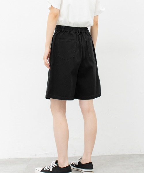 Honeys(ハニーズ)の「タックいり ハーフパンツ(その他パンツ・レディース・ブラック/カーキ/アイボリー/ライトベージュ・S/M/L)」の9枚目の写真