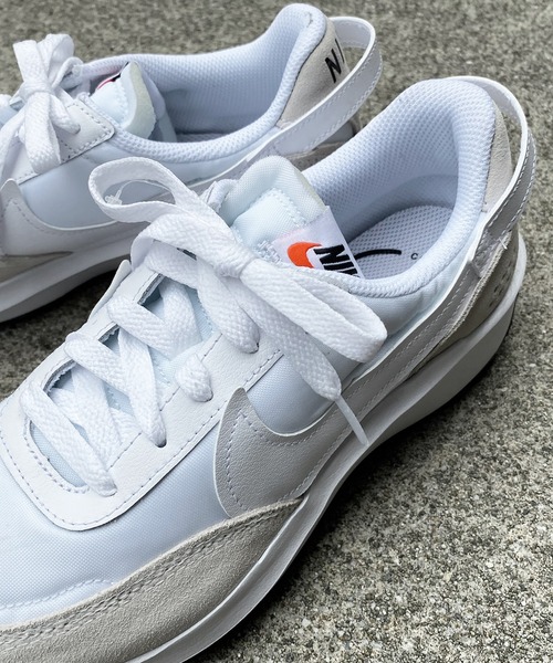 NIKE(ナイキ)の「【NIKE/ナイキ】 ワッフル デビュー(スニーカー・レディース・ホワイト・23.5cm/24cm)」の5枚目の写真