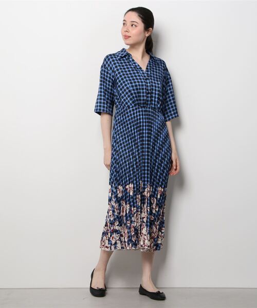 MAISON SCOTCH(メゾンスコッチ)の「プリント シャツワンピース【165789】(ワンピース・レディース・ブルー・X-SMALL/SMALL)」の6枚目の写真