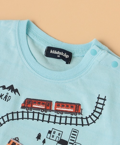 kladskap(クレードスコープ)の「電車とマップ半袖Tシャツ(Tシャツ/カットソー・キッズ・オフホワイト/サックスブルー・130cm/90cm/110cm/120cm/100cm/80cm)」の5枚目の写真