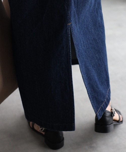 ap retro（アプレトロ）の「サロペットジャンパースカート / デニムジャンスカ（サロペット/オーバーオール・レディース・ブルー/インディゴブルー/オフホワイト/ブラック/ベージュ/キャメル/サックスブルー/グレー・FREE）」の16枚目の写真