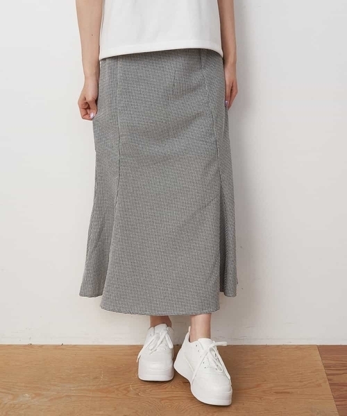 A de a.v.v（アードアー・ヴェ・ヴェ）の「ギンガムチェックマーメイドスカート（スカート・レディース・ブラック/レッド/ライトグリーン・FREE）」の9枚目の写真