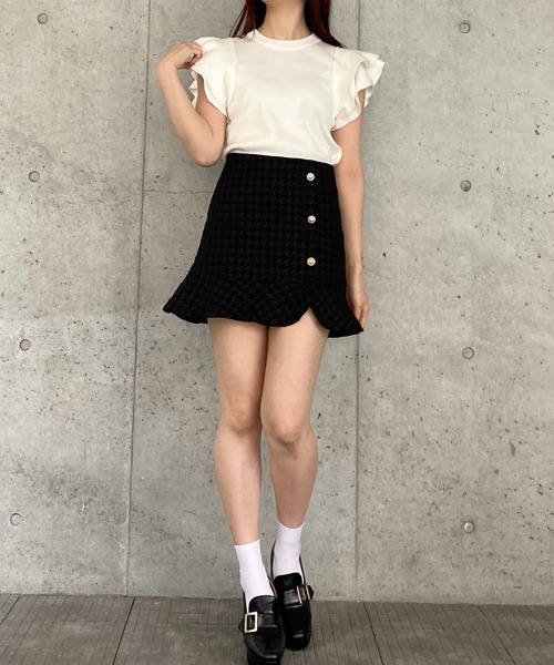 Voyage titty&Co.PETIT(ボヤージュティティアンドコープチ)の「【Voyage titty&Co. PETIT】ショルダーフリルニットプルオーバー(ニット/セーター・レディース・ホワイト/ブラック・FREE)」の11枚目の写真