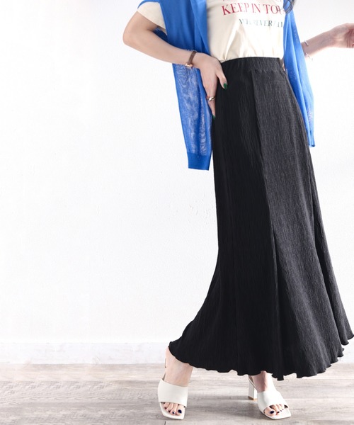 classicalelf（クラシカルエルフ）の「アンニュイな雰囲気。楊柳ランダムプリーツマーメイドスカート（スカート・レディース・ブラック/ブラック系その他/ブラウン系その他/その他・SMALL/MEDIUM/LARGE/X-LARGE）」の2枚目の写真