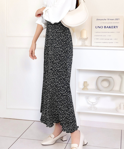 classicalelf（クラシカルエルフ）の「アンニュイな雰囲気。楊柳ランダムプリーツマーメイドスカート（スカート・レディース・ブラック/ブラック系その他/ブラウン系その他/その他・SMALL/MEDIUM/LARGE/X-LARGE）」の20枚目の写真