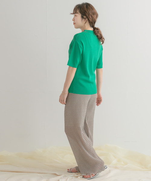 ITEMS URBANRESEARCH（アイテムズ アーバンリサーチ）の「ソウバリハンソデニット2（ニット/セーター・レディース・ピンク/オフホワイト/ブラック/グリーン・FREE）」の15枚目の写真