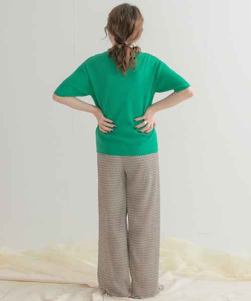 ITEMS URBANRESEARCH（アイテムズ アーバンリサーチ）の「ソウバリハンソデニット2（ニット/セーター・レディース・ピンク/オフホワイト/ブラック/グリーン・FREE）」の16枚目の写真