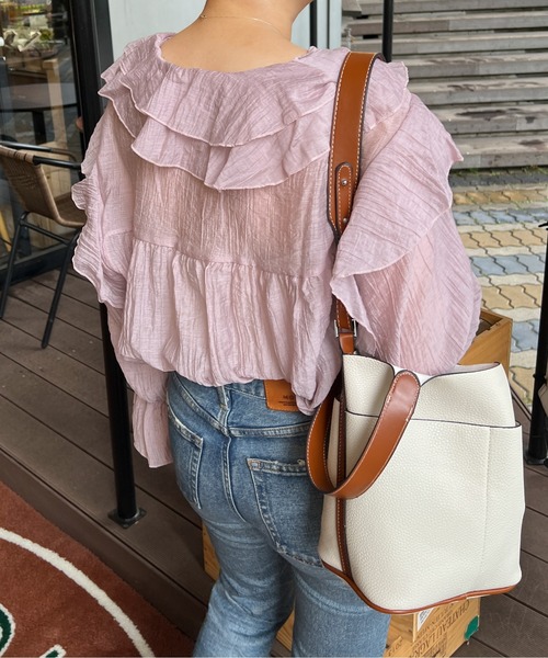 Ambre Ciel（アンブルシエル）の「ラッフルシアーブラウス／【WEB/EC限定商品】（シャツ/ブラウス・レディース・オフホワイト/ピンク/ブラック・FREE）」の11枚目の写真