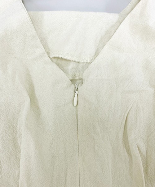DAY CLOSET(デイ クローゼット)の「レディース きれいめパフスリーブタックワンピース(ワンピース・レディース・アイボリー・S/M/L/XL)」の8枚目の写真