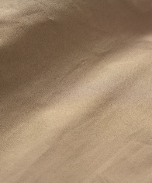 BRICK & SONS(ブリックアンドサンズ)の「VENTILE リラックス バンドカラーシャツ<ベージュ>(シャツ/ブラウス・メンズ・ベージュ・LL/S/M/L)」の2枚目の写真