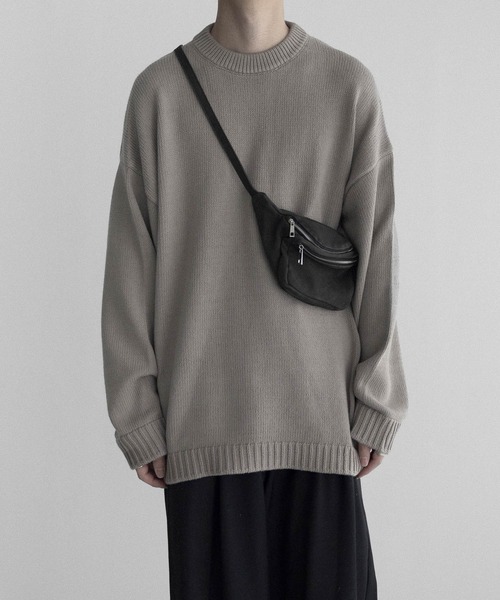 remer（リメール）の「loose basic heavy cotton over knit / ルーズベーシックヘビーコットンオーバーニット（ニット/セーター・メンズ・グレイッシュベージュ/アイボリー/ブルーグレー/チャコールグレー/グレイッシュブルー/ブラック・SMALL/MEDIUM/LARGE）」の5枚目の写真