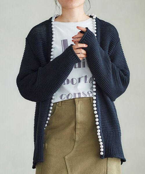 le.coeur blanc（ルクールブラン）の「パールツキカーディガン（カーディガン/ボレロ・レディース・ネイビー/オフホワイト・38）」の14枚目の写真