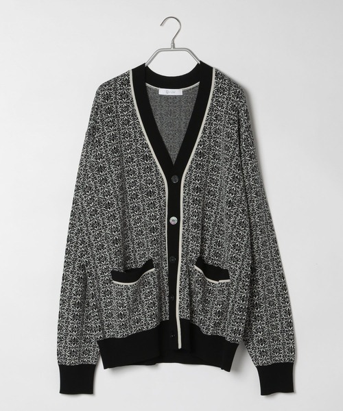 yuw（ユウ）の「ＵＮＩＳＥＸジャガードカーディガン　352726（カーディガン/ボレロ・レディース・ブラック/ブルー・FREE）」の9枚目の写真