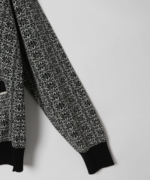 yuw（ユウ）の「ＵＮＩＳＥＸジャガードカーディガン　352726（カーディガン/ボレロ・レディース・ブラック/ブルー・FREE）」の12枚目の写真