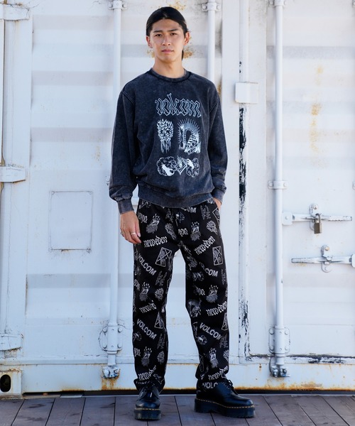 VOLCOM(ボルコム)の「VOLCOM/ボルコム アーティストコラボ クルーネックトレーナー/スウェット A4632204(スウェット・メンズ・ブラック・S/M/L/XL)」の6枚目の写真