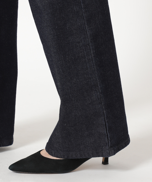 IENA LA BOUCLE（イエナラブークル）の「IENA LA BOUCLE デニムオーバーオール（サロペット/オーバーオール・レディース・ネイビー・36/38）」の16枚目の写真