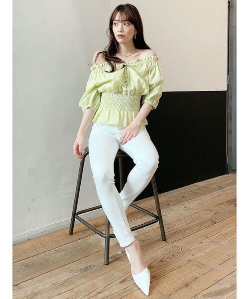 GYDA（ジェイダ）の「ウエストギャザー2WAYレースアップブラウス（シャツ/ブラウス・レディース・ミント/ベージュ/チャコールグレー/オフホワイト・FREE）」の11枚目の写真