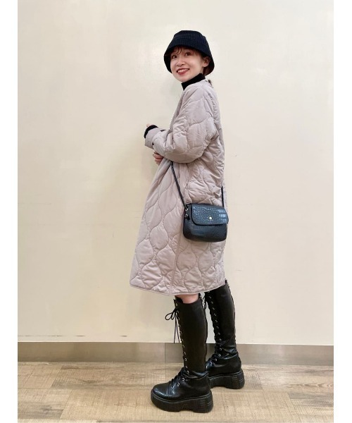 HONEYSUCKLE ROSE（ハニーサックルローズ）の「【HONEYSUCKLE ROSE】2WAYキルトコート（ダウンジャケット/コート・レディース・オフホワイト/ブラック・M/L）」の16枚目の写真