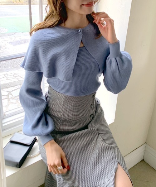 OLIVE des OLIVE（オリーブデオリーブ）の「ケープニットプルオーバー（ニット/セーター・レディース・オフホワイト/ブルー/ブラック・FREE）」の3枚目の写真