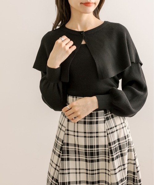 OLIVE des OLIVE（オリーブデオリーブ）の「ケープニットプルオーバー（ニット/セーター・レディース・オフホワイト/ブルー/ブラック・FREE）」の22枚目の写真