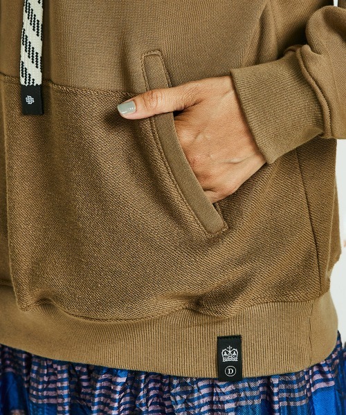 DOUBLE STANDARD CLOTHING（ダブルスタンダードクロージング）の「パッチワークスウェットパーカー（パーカー・レディース・モカ/パープル・FREE）」の22枚目の写真