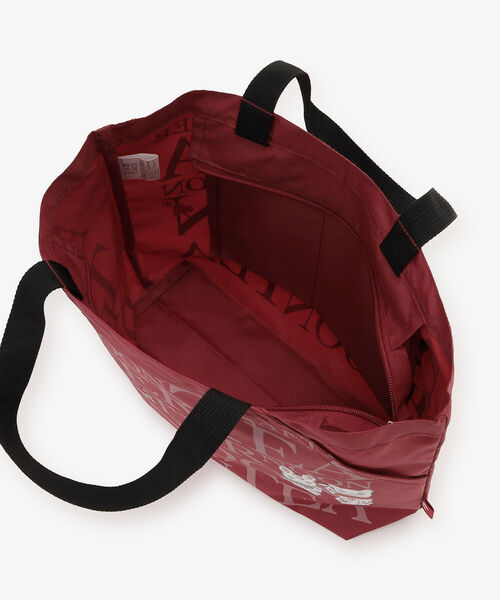 Afternoon Tea（アフタヌーンティー）の「招きうさぎ&招きねこ