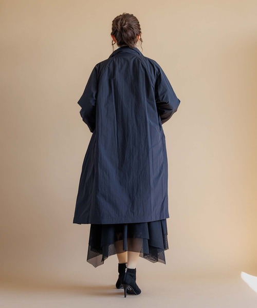 RAW FUDGE（ローファッジ）の「ツイード×ビンテージタフタリバーシブルダウン（ダウンジャケット/コート・レディース・ブラック/ネイビー・M）」の7枚目の写真