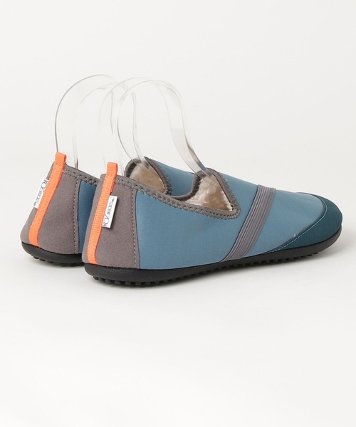 fridge(フリッジ)の「☆【Fitkicks】フィットキックス KOZIKICKS コージーキックス MENS(スリッポン・メンズ・ブラック×レッド/ブラック/ブルー・SMALL/MEDIUM/LARGE)」の7枚目の写真