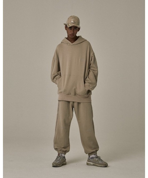 VIBGYOR(ヴィブジョー)の「【Re:one】-OVERR- SCOTCH PIPING PANTS(MA)(スウェットパンツ・メンズ・カーキ/ベージュ・FREE)」の4枚目の写真