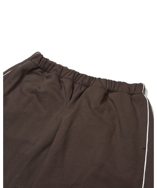 VIBGYOR(ヴィブジョー)の「【Re:one】-OVERR- SCOTCH PIPING PANTS(MA)(スウェットパンツ・メンズ・カーキ/ベージュ・FREE)」の5枚目の写真
