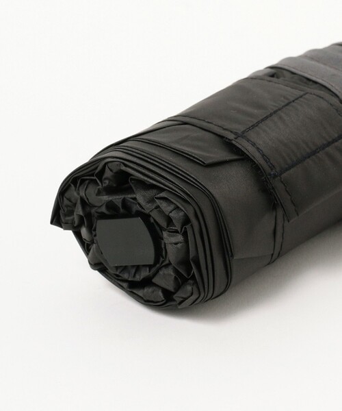 Ray BEAMS（レイビームス）の「Ray BEAMS / パイピング 晴雨兼用 折りたたみ傘（折りたたみ傘・レディース・ミント/ブラック・ONE SIZE）」の7枚目の写真