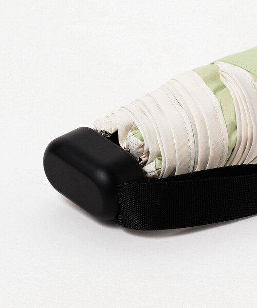 Ray BEAMS（レイビームス）の「Ray BEAMS / パイピング 晴雨兼用 折りたたみ傘（折りたたみ傘・レディース・ミント/ブラック・ONE SIZE）」の10枚目の写真