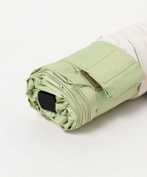 Ray BEAMS（レイビームス）の「Ray BEAMS / パイピング 晴雨兼用 折りたたみ傘（折りたたみ傘・レディース・ミント/ブラック・ONE SIZE）」の11枚目の写真