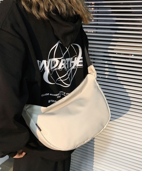 REBALANCE(リバランス)の「メッセンジャーバック(メッセンジャーバッグ・メンズ・C/A/B・ONE SIZE)」の18枚目の写真
