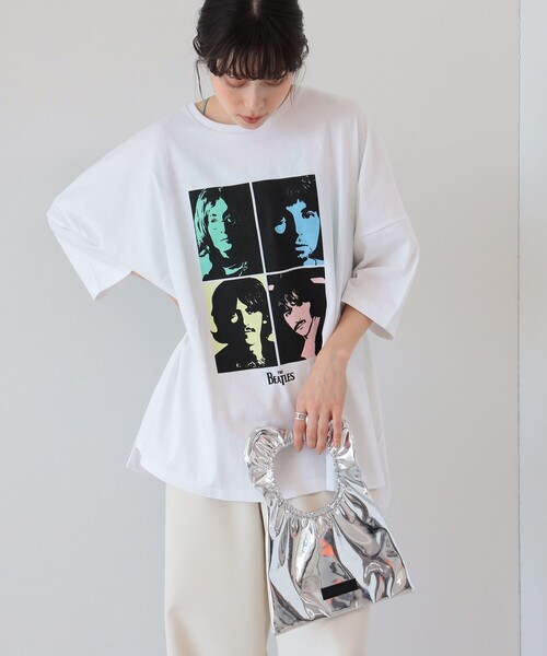 Ray BEAMS（レイビームス）の「HELOYSE / トースト ポリウレタン バッグ（トートバッグ・レディース・シルバー/ブラック・ONE SIZE）」の4枚目の写真