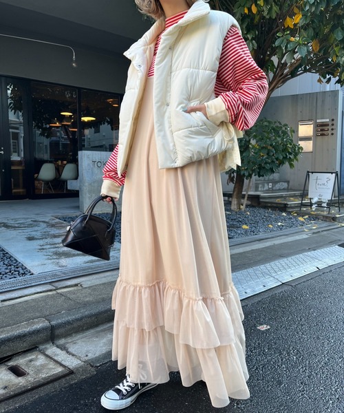 CIAOPANIC（チャオパニック）の「チュールティアードキャミワンピース（ワンピース・レディース・オフホワイト/ブラック/ベージュ・FREE）」の20枚目の写真