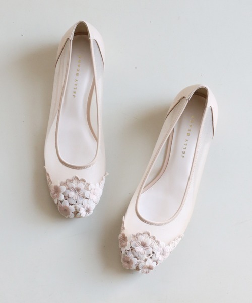 JELLY BEANS（ジェリービーンズ）の「レースフラワートゥシアーパンプス(204-12880)JELLY BEANS(ジェリービーンズ)（パンプス・レディース・ベージュ/グリーン/ピンク・24.5/23/23.5/22.5/24）」の2枚目の写真