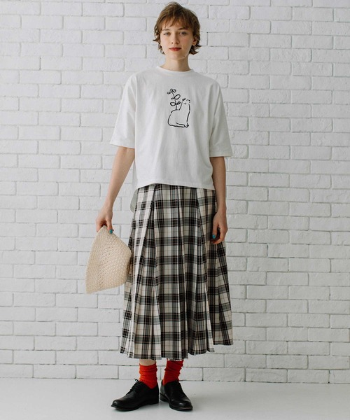 POU DOU DOU(プードゥドゥ)の「花瓶ねこプリントドルマンTee(Tシャツ/カットソー・レディース・オフホワイト/ブラック/サックスブルー・3)」の6枚目の写真