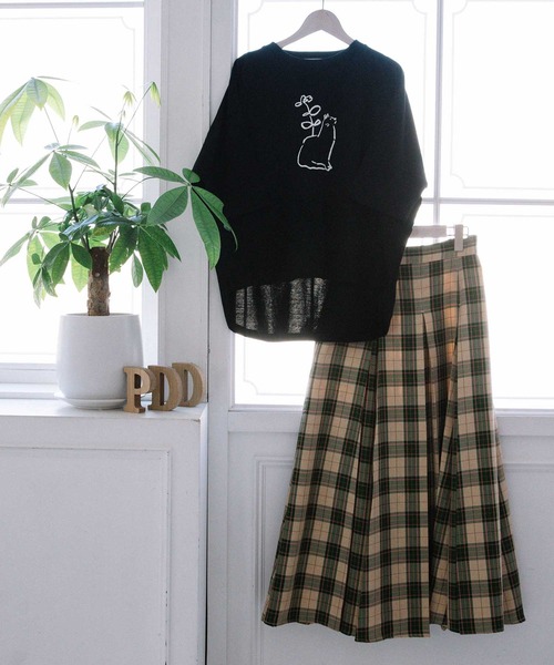 POU DOU DOU(プードゥドゥ)の「花瓶ねこプリントドルマンTee(Tシャツ/カットソー・レディース・オフホワイト/ブラック/サックスブルー・3)」の10枚目の写真