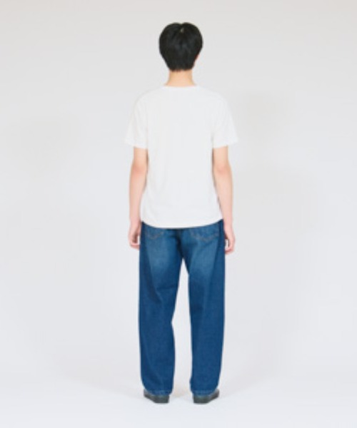HANES(ヘインズ)の「【Hanes/ヘインズ】メンズ ジャパンフィット 【2枚組】VネックTシャツ(Tシャツ/カットソー・メンズ・ホワイト・SMALL/MEDIUM/LARGE/X-LARGE)」の11枚目の写真